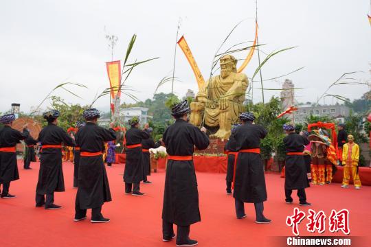 祭祀大典?！≠R俊怡 攝